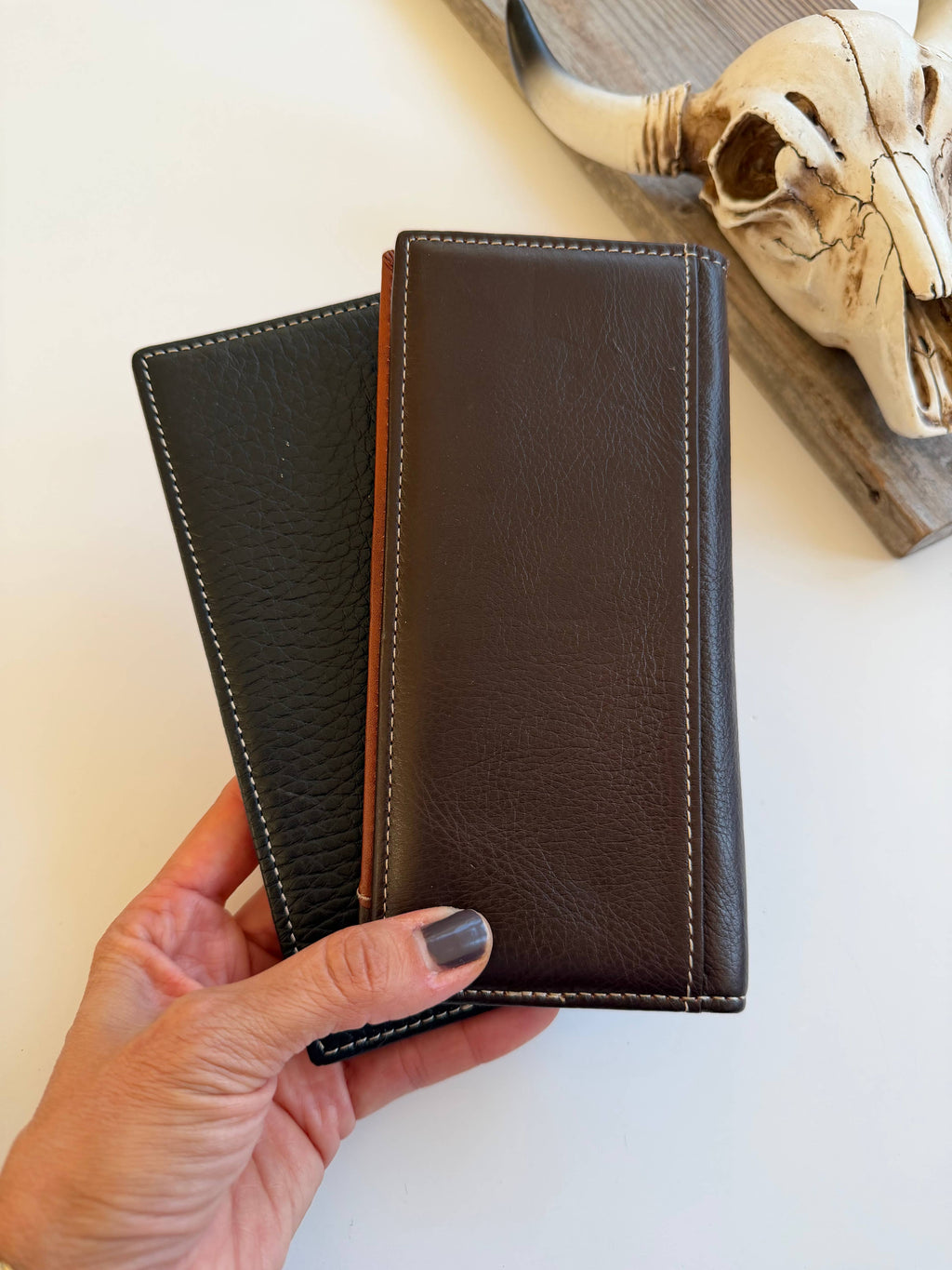 Genuine Tooled Leather Bi-Fold Wallet | Longhorn Star