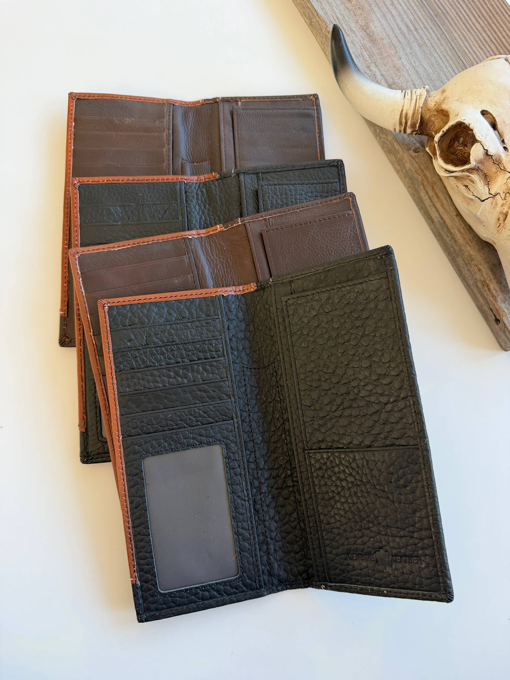 Genuine Tooled Leather Bi-Fold Wallet | Longhorn Star