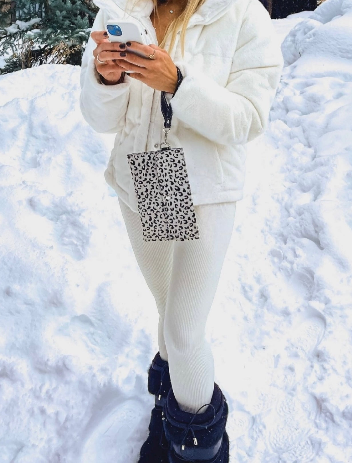 Cowhide Wristlet Wallet Western Genuine HairOn Cowhide Bag