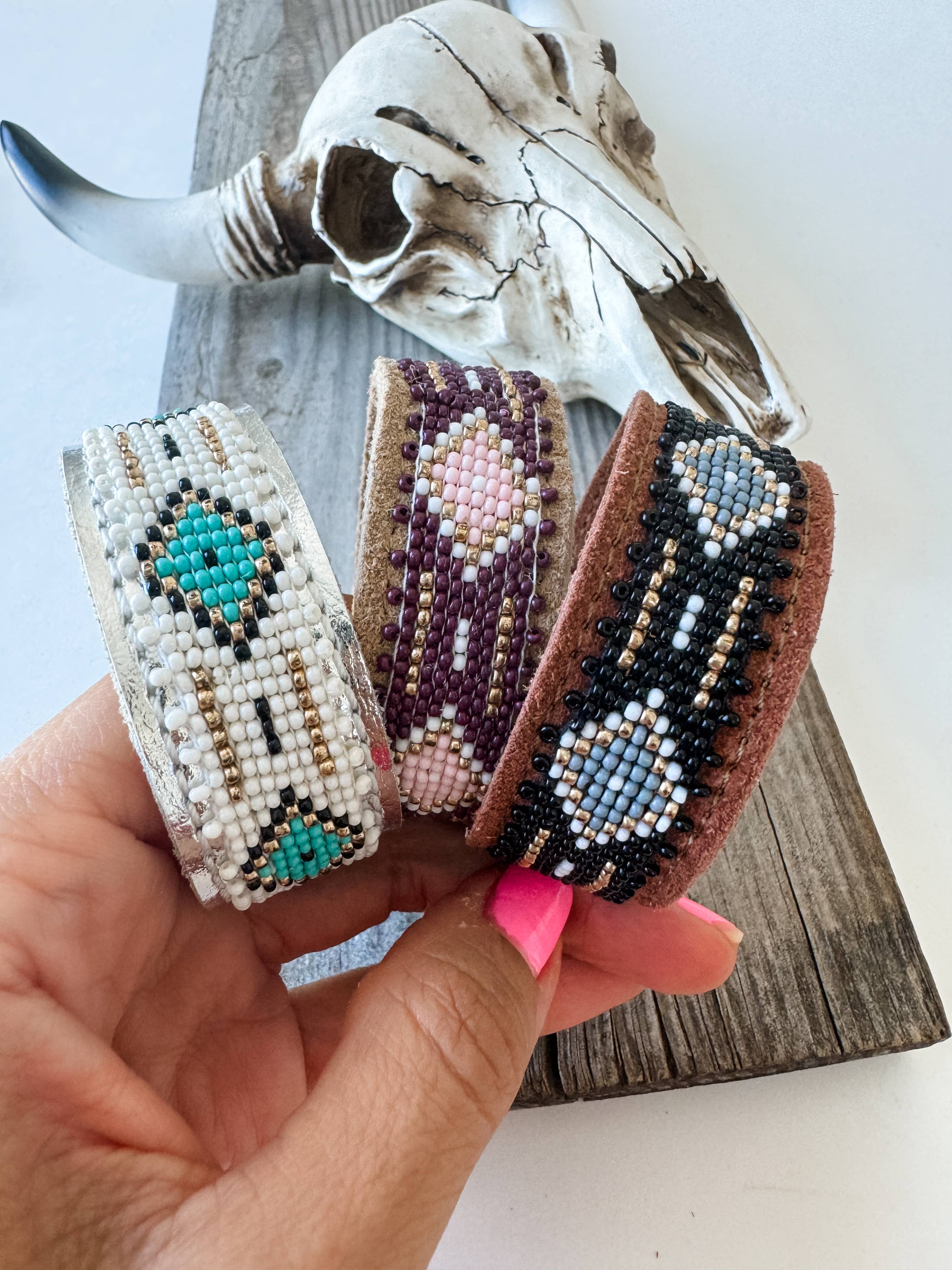 Western Aztec Pattern Seed Bead Leather Cuff Bracelet